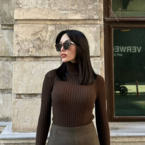 Ribgebreide coltrui bruin