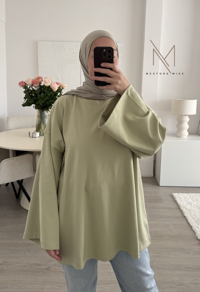 BASIC SHIRT MET LANGE MOUWEN ZARA