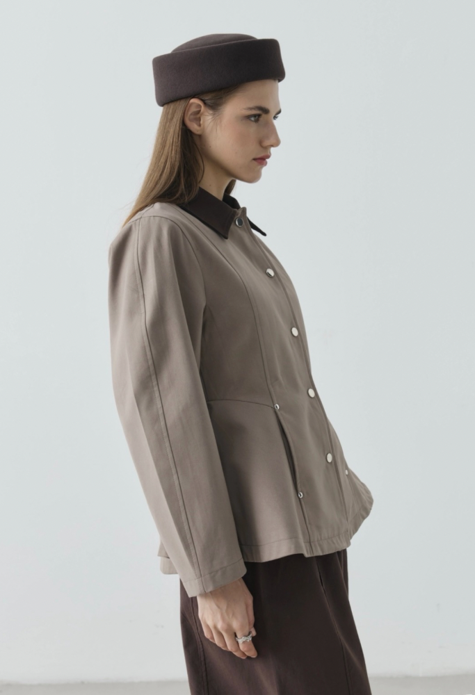 Peplum Jas met Contrasterende Kraag – Taupe